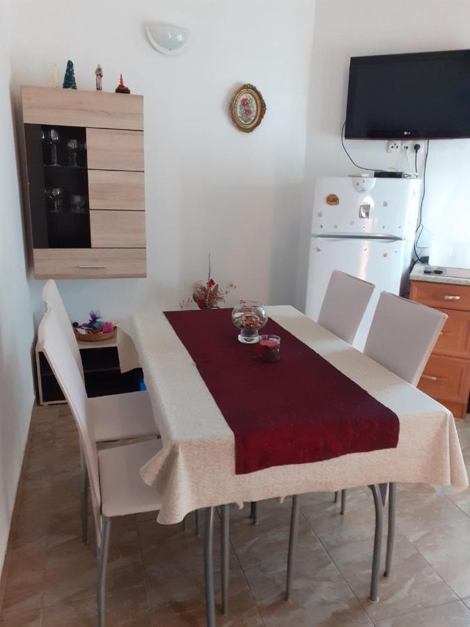 Iva Apartmán